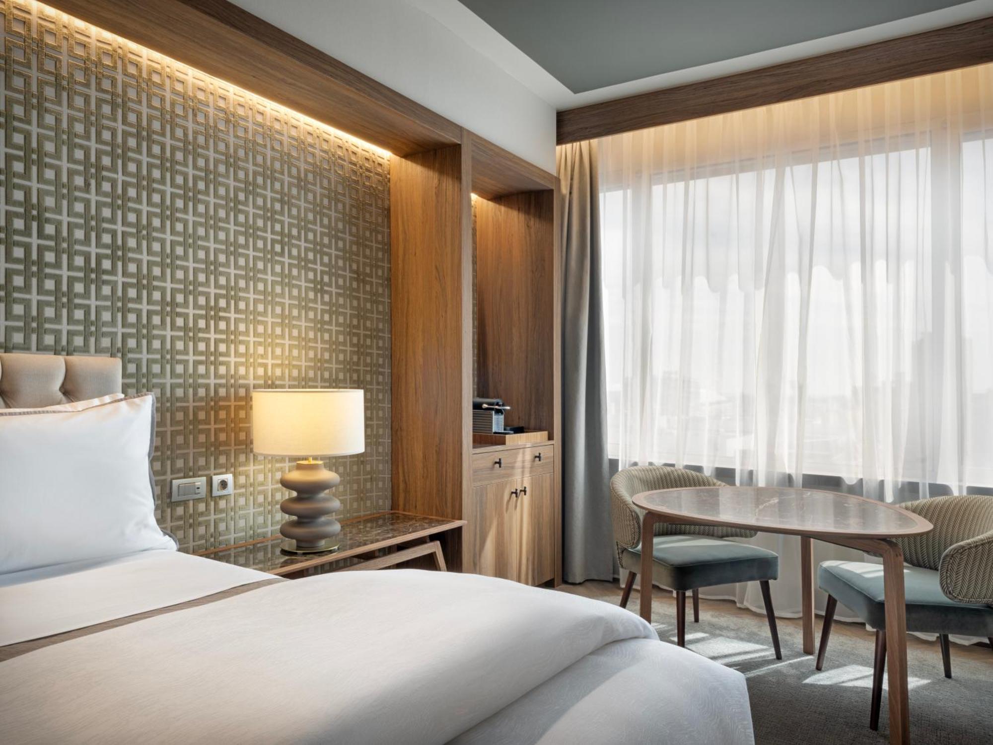 The Westin Madrid Cuzco Hotel Buitenkant foto