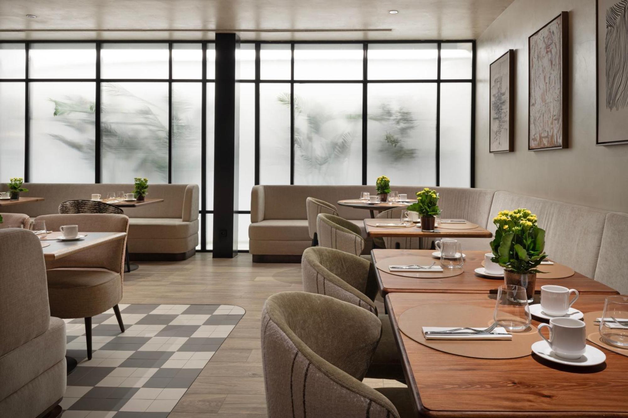 The Westin Madrid Cuzco Hotel Buitenkant foto