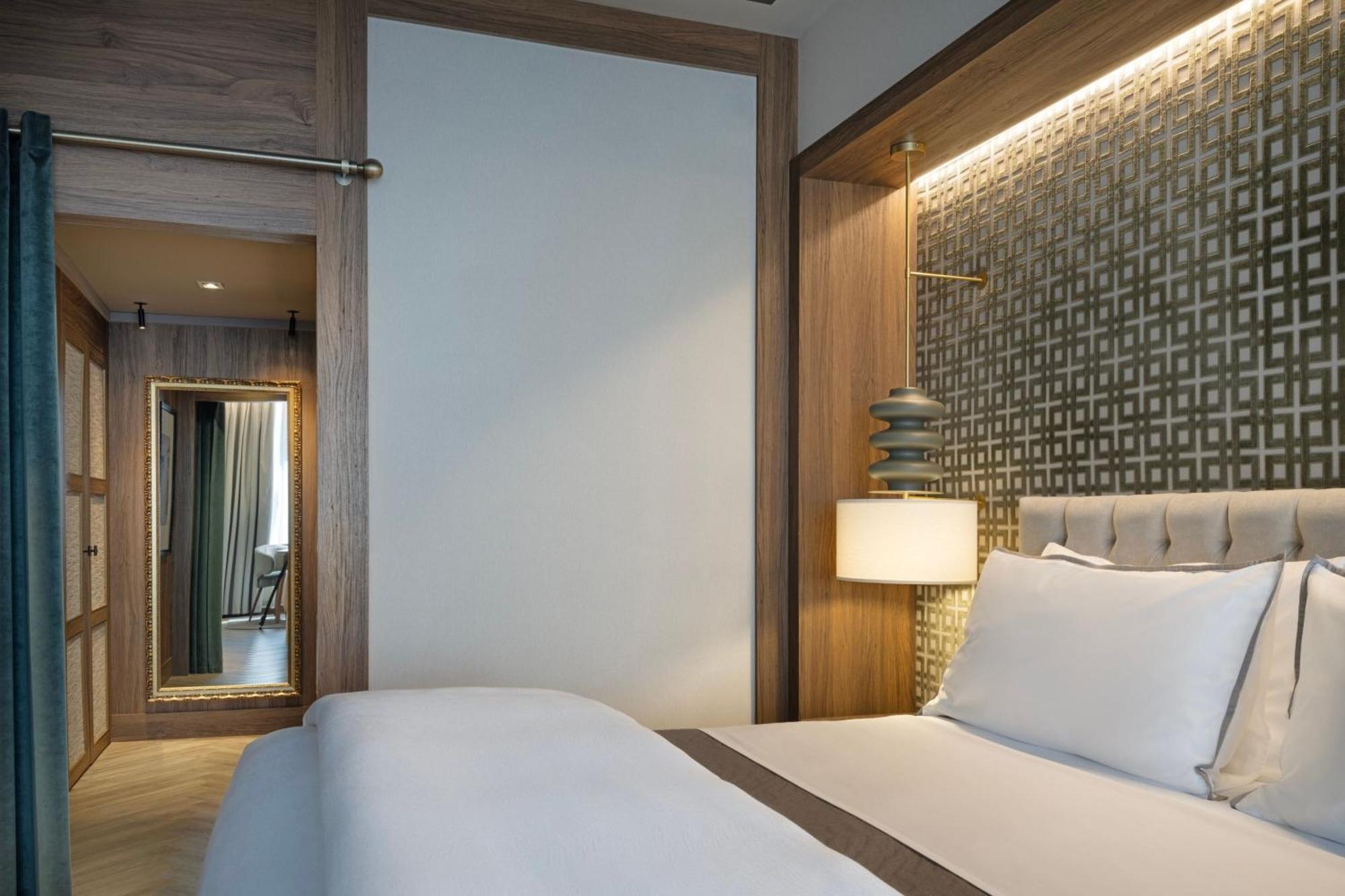 The Westin Madrid Cuzco Hotel Buitenkant foto