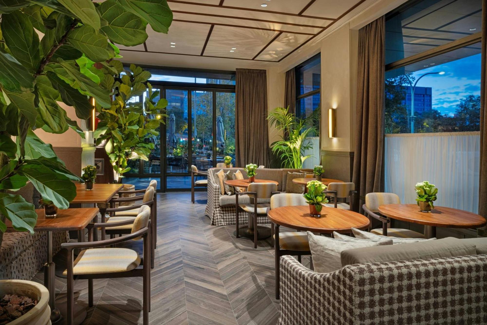 The Westin Madrid Cuzco Hotel Buitenkant foto